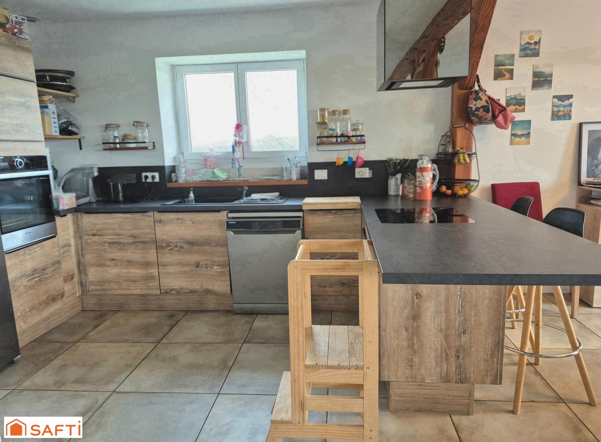 Maison à vendre, 111m², Plouvorn