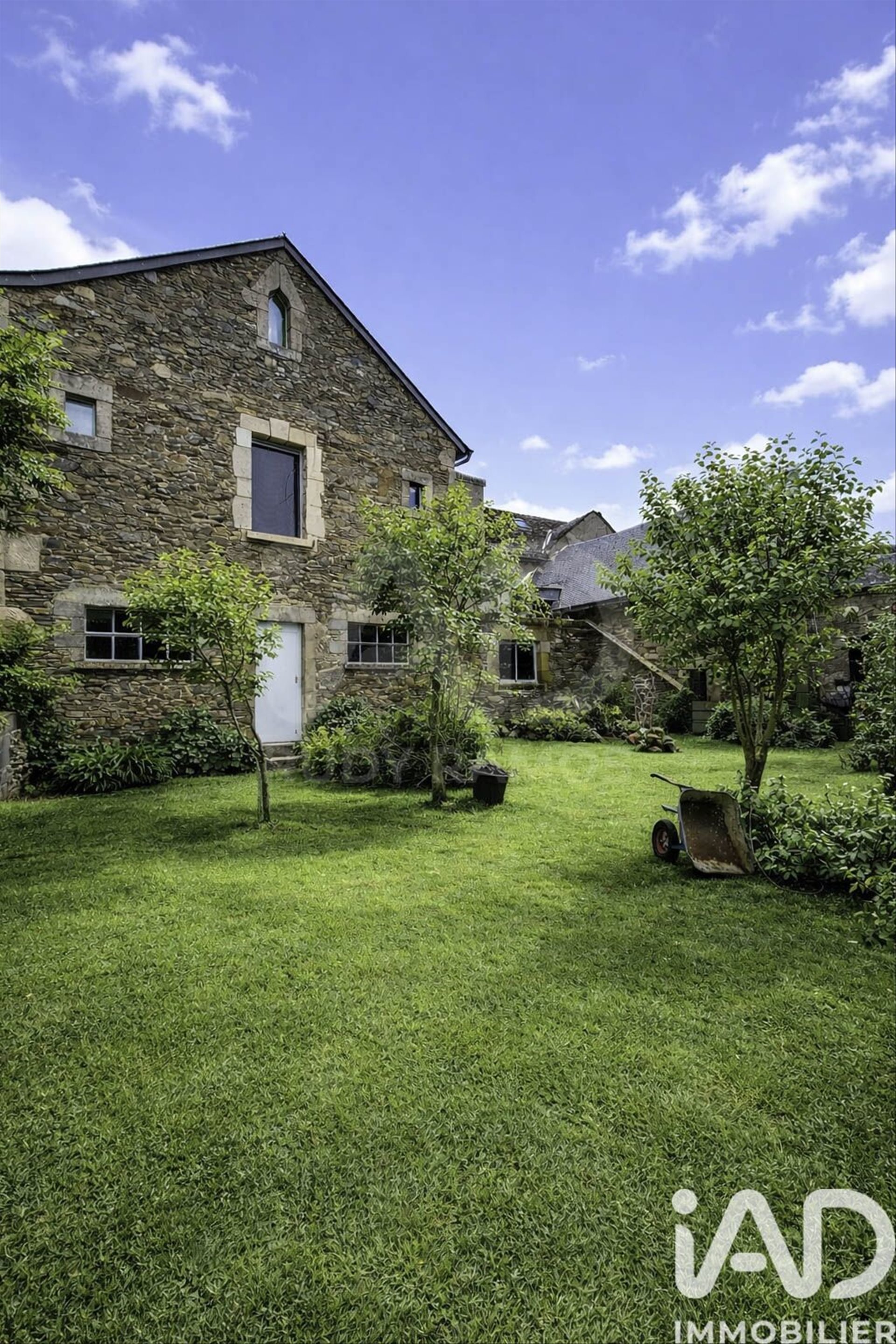Maison à vendre, 300m², Vézins-de-Lévézou