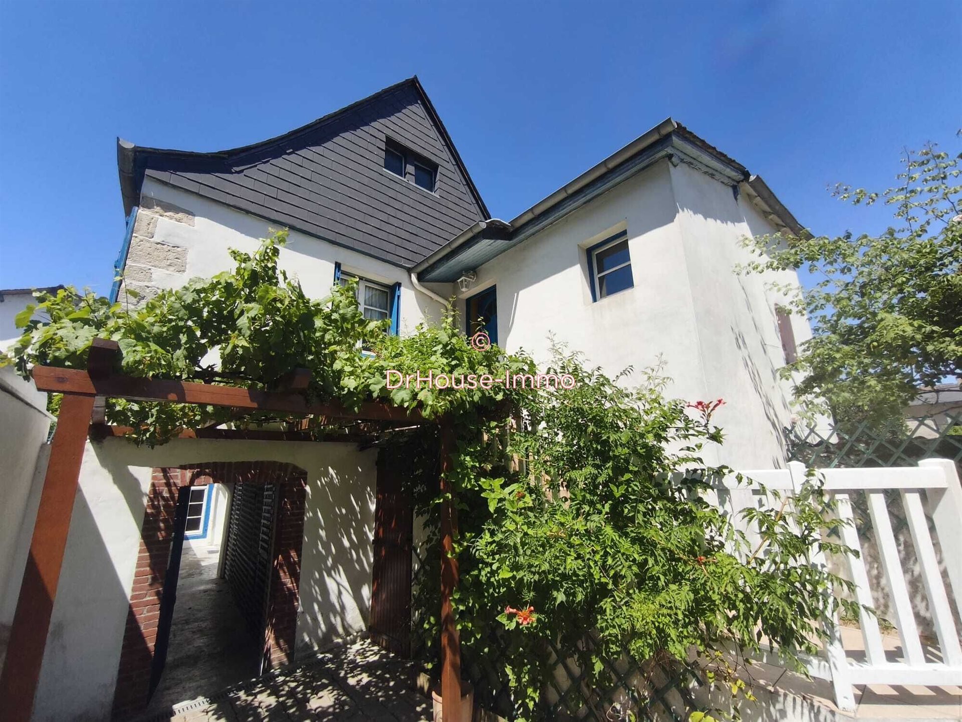 Maison à vendre, 230m², Oloron-Sainte-Marie