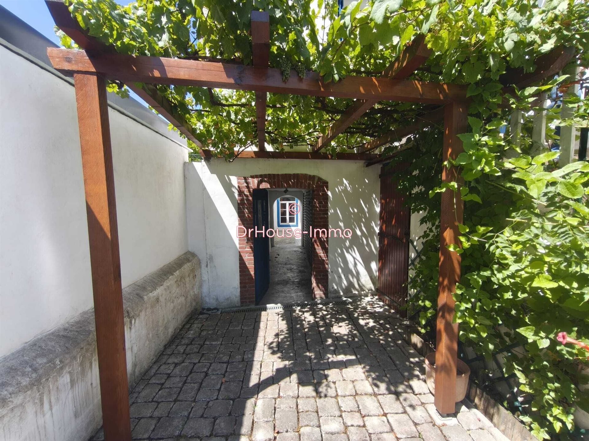 Maison à vendre, 230m², Oloron-Sainte-Marie