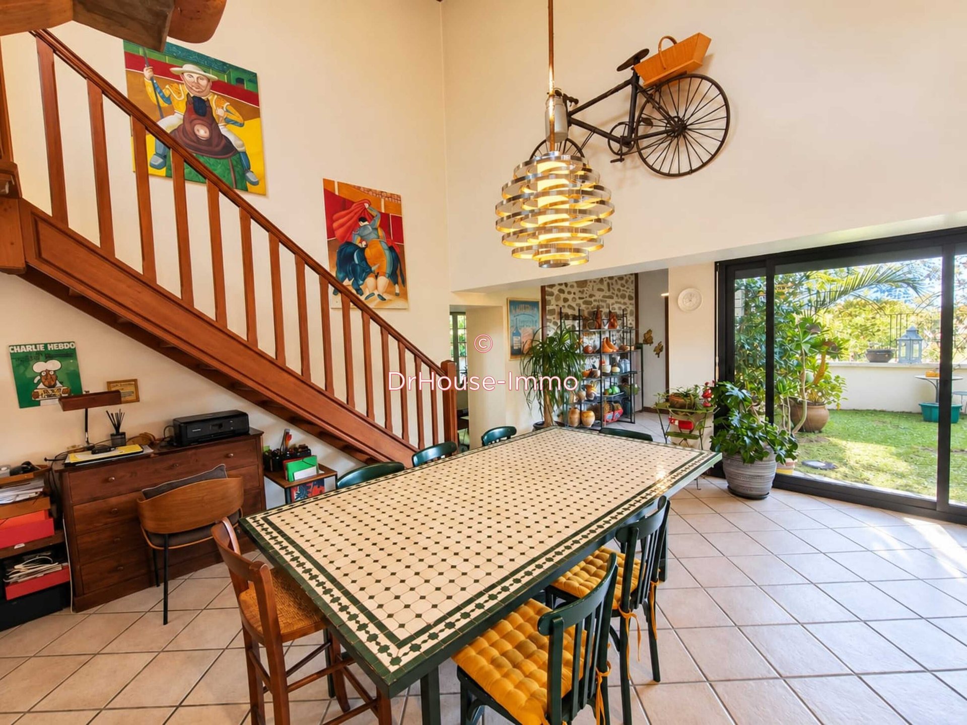 Maison à vendre, 245m², Oloron-Sainte-Marie