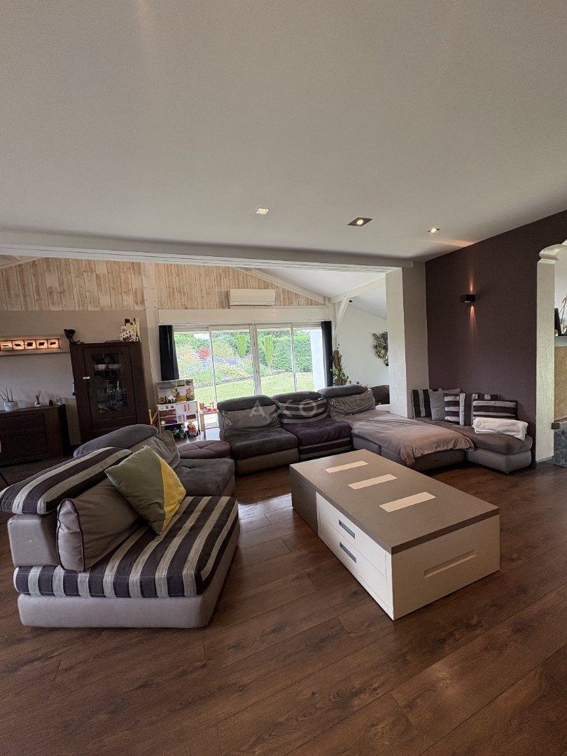 Maison à vendre, 146m², Sarbazan