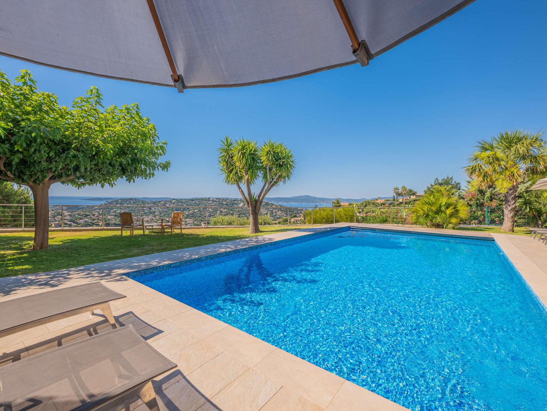 Maison à louer, 220m², Sainte-Maxime
