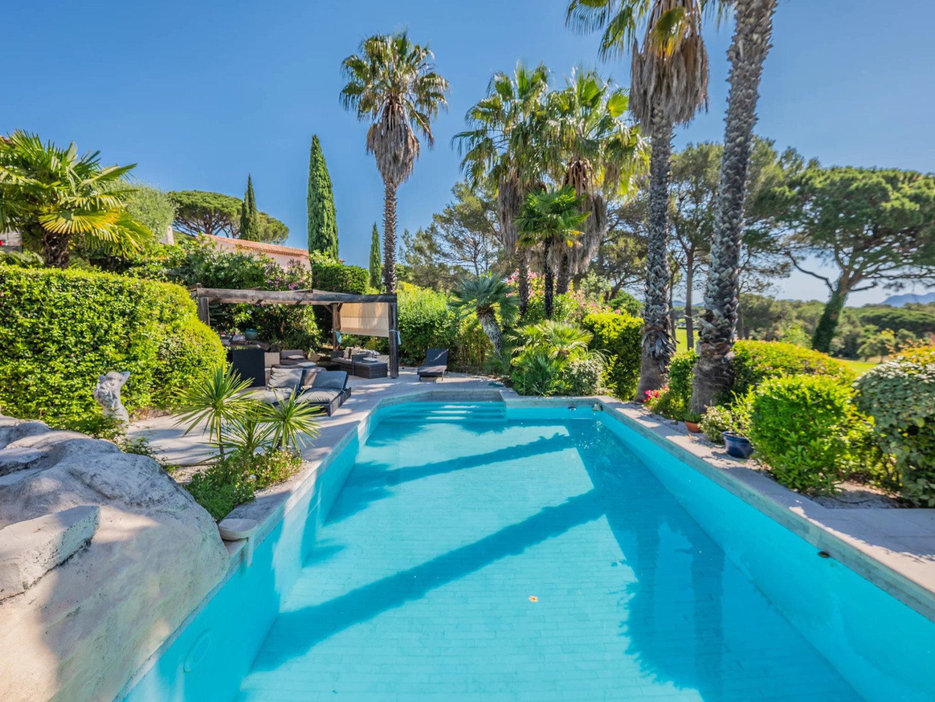 Maison à vendre, 385m², Saint-Raphaël