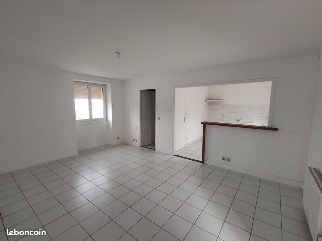 Appartement à louer, 78m², Mirebeau