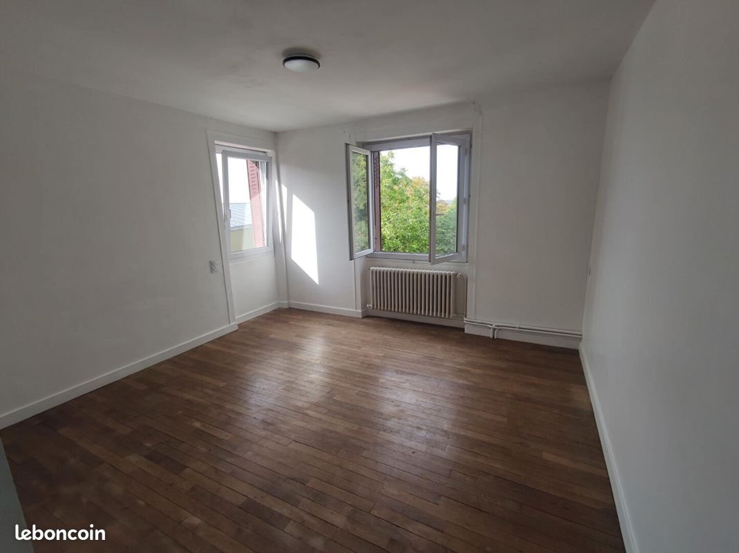 Maison à louer, 100m², Mirebeau