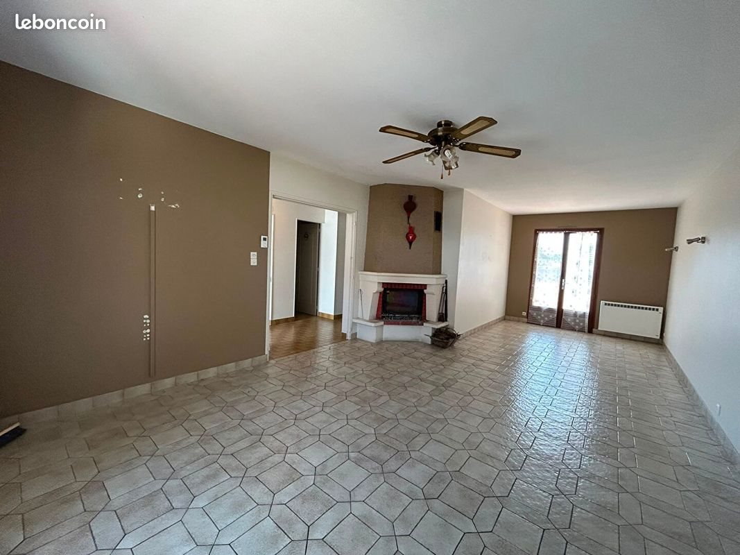 Maison à vendre, 125m², Scorbé-Clairvaux