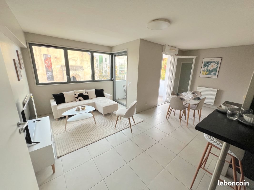 Appartement à louer, 62m², Mérignac