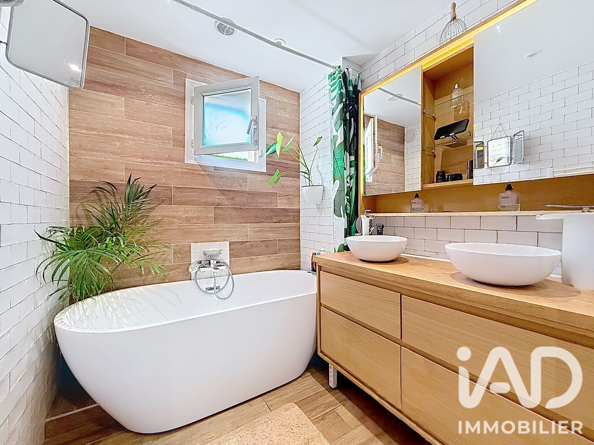 Appartement à vendre, 71m², Ornex