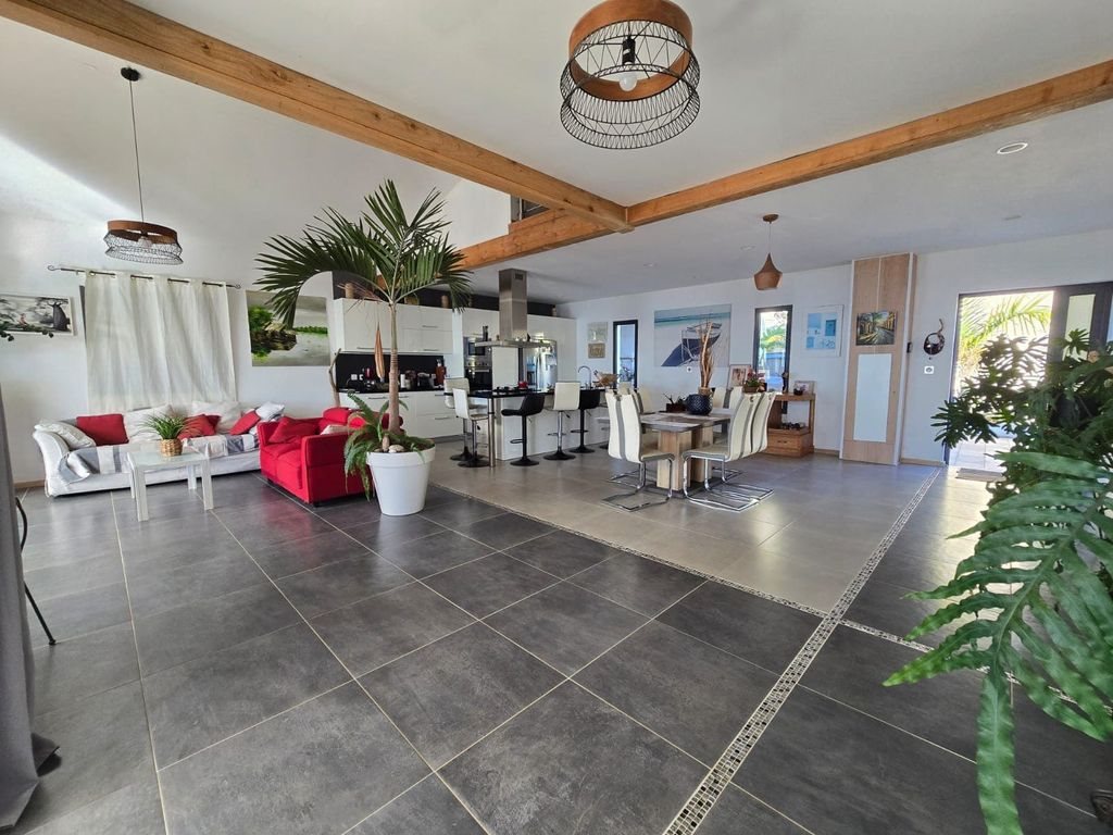 Maison à vendre, 365m², Moustiers-Sainte-Marie