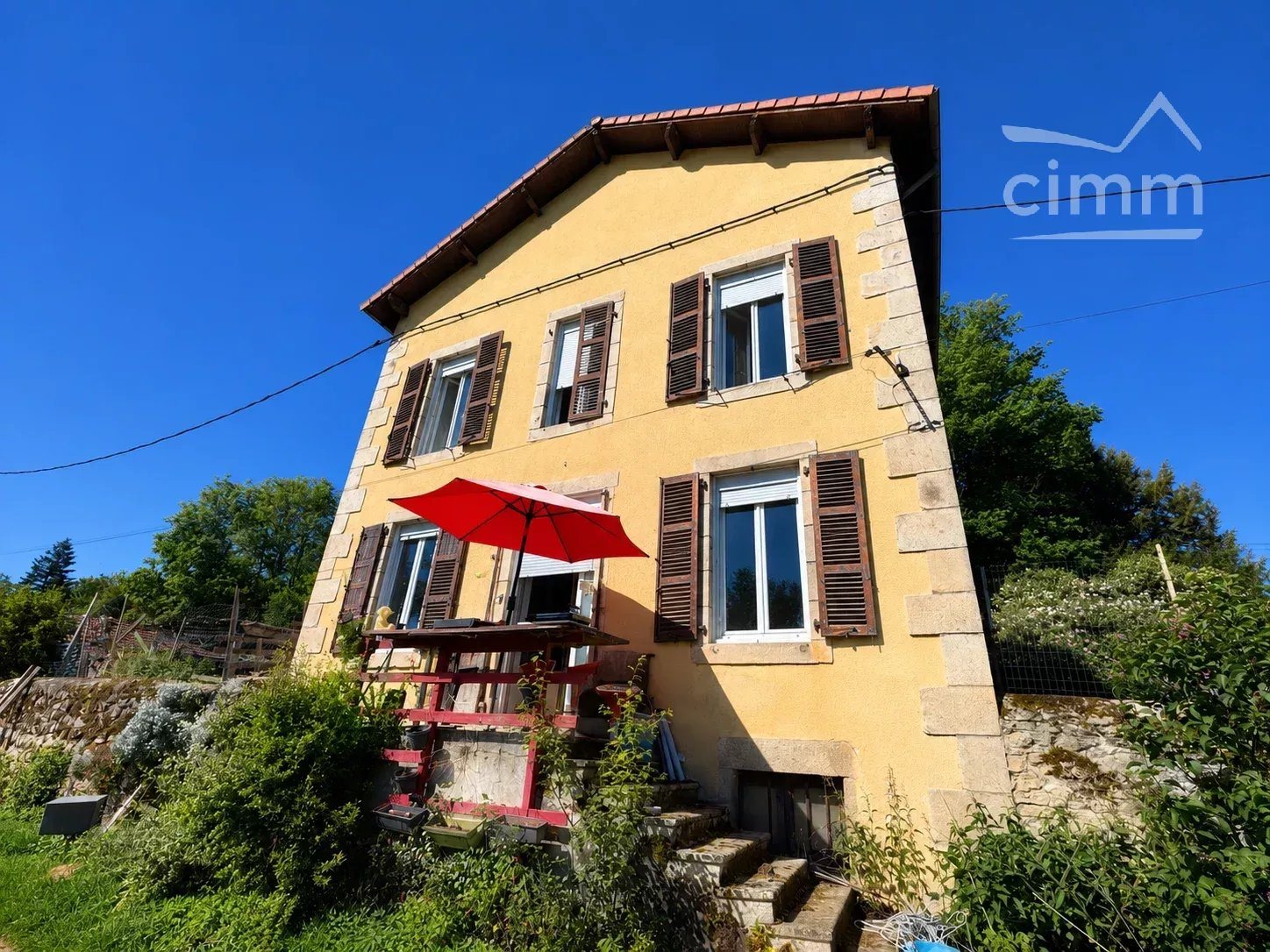 Maison à vendre, 135m², Bertignat