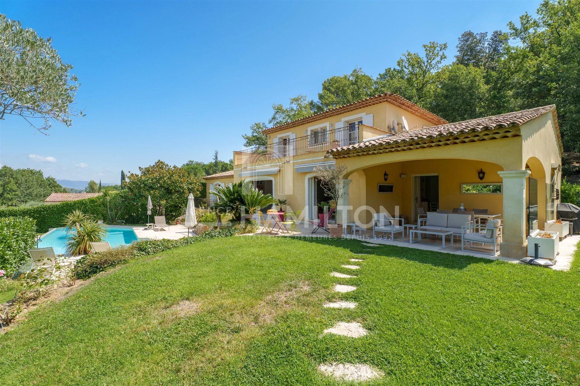 Maison à vendre, 204m², Valbonne