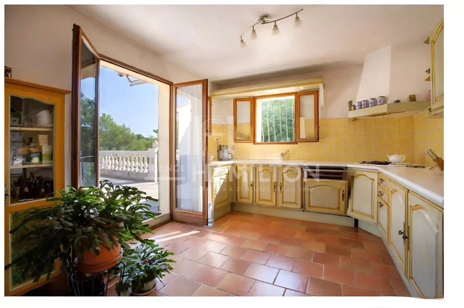 Maison à vendre, 92m², Valbonne