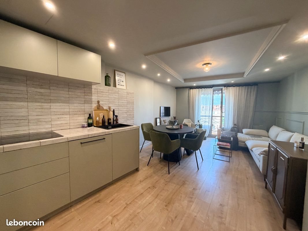 Appartement à vendre, 48m², Grenoble