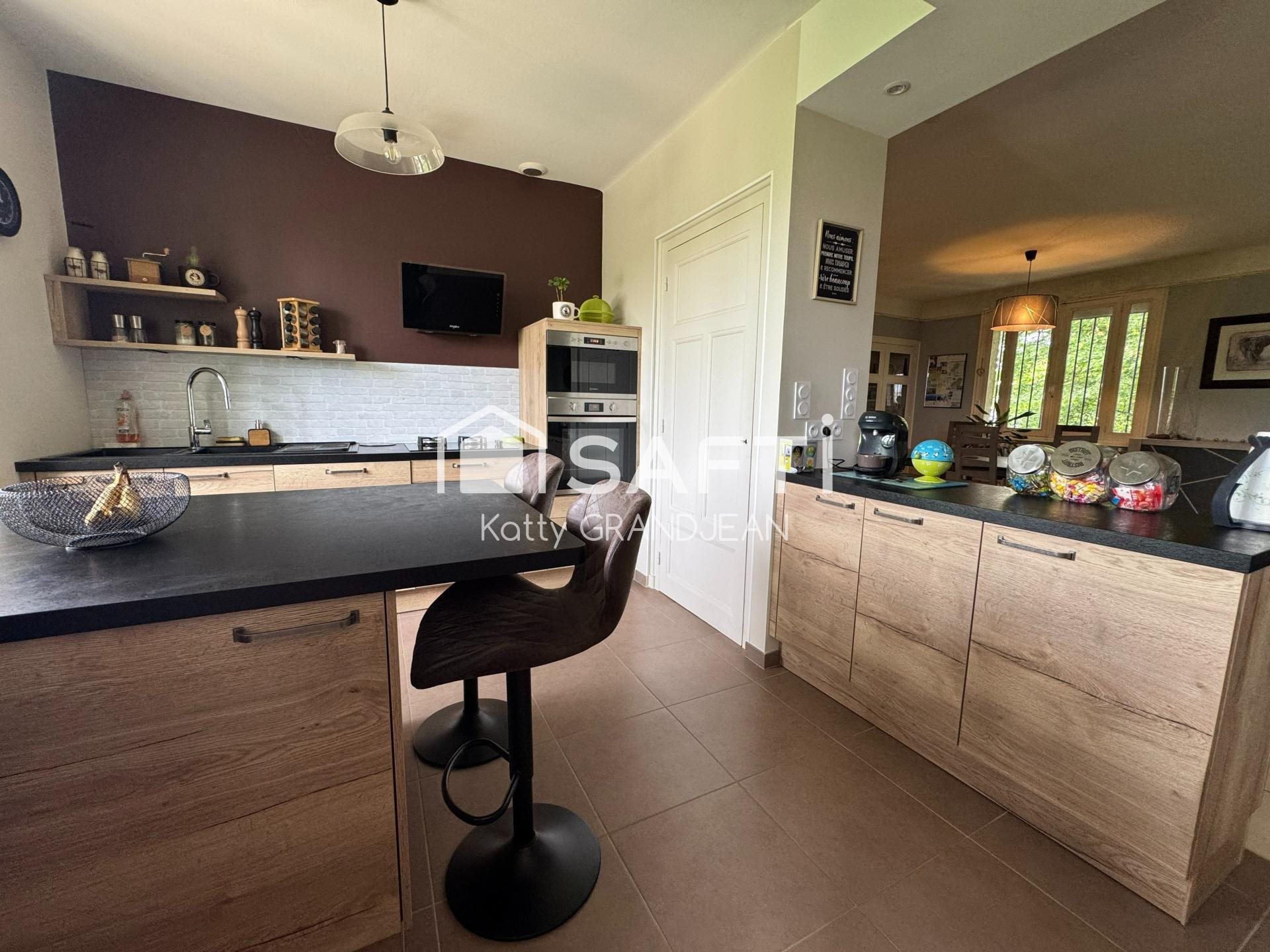 Maison à vendre, 173m², Péronnas