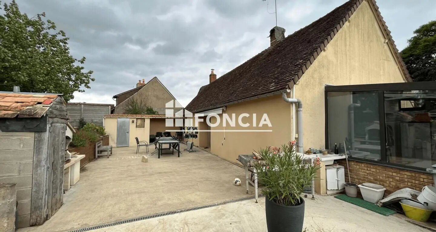 Maison à vendre, 134m², Conlie