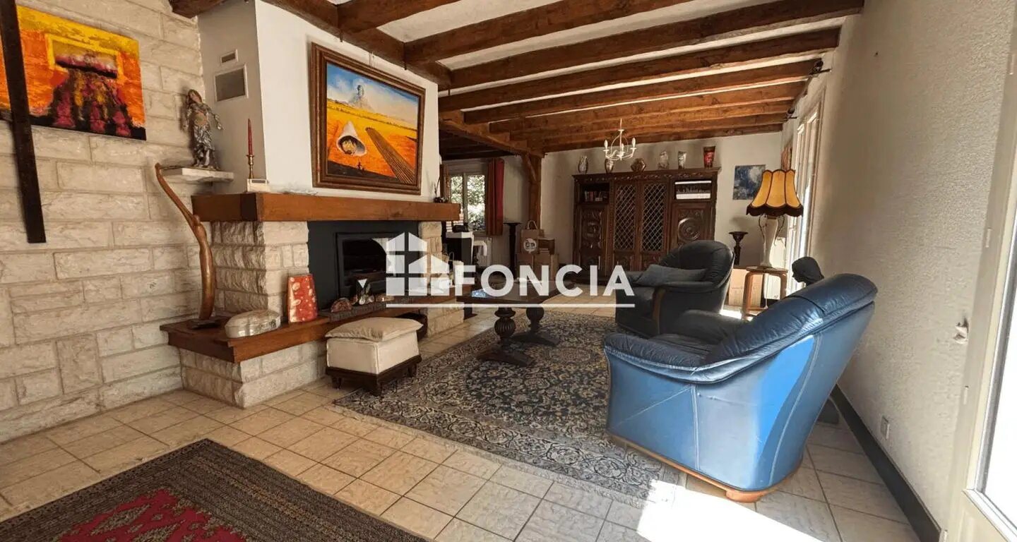 Maison à vendre, 201m², Aigné