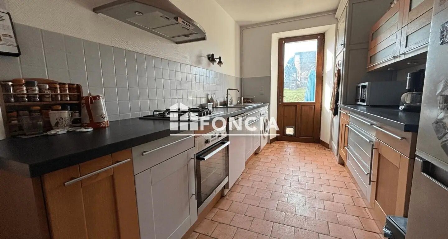Maison à vendre, 147m², Domfront-en-Champagne
