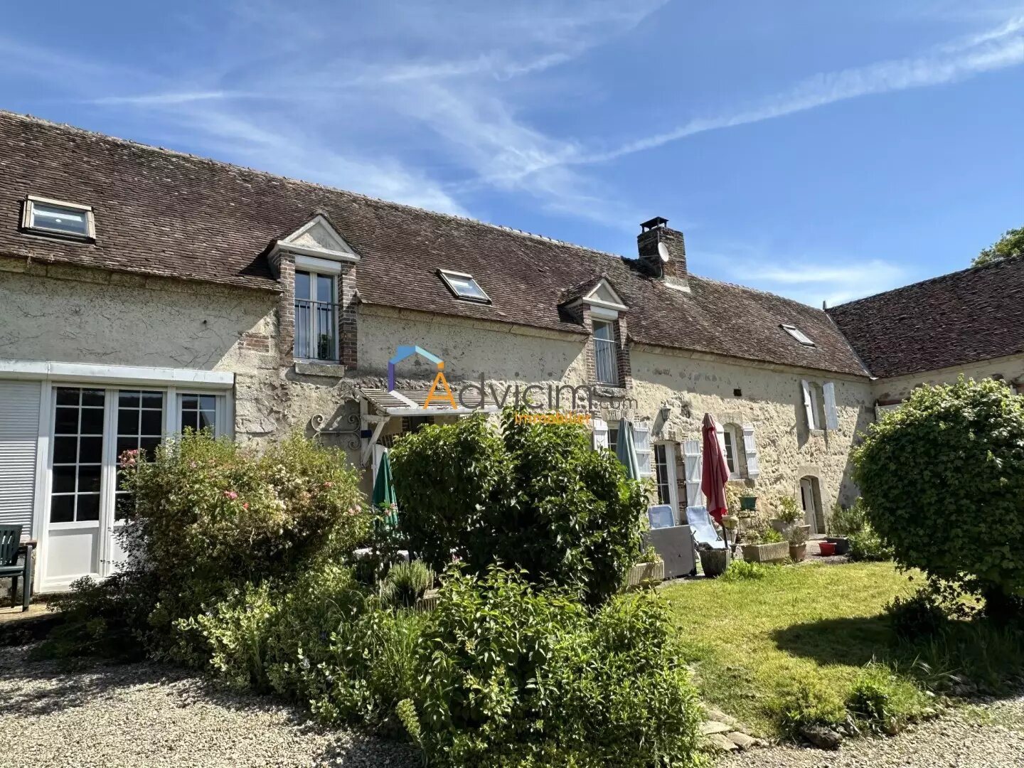 Maison à vendre, 376m², Saint-Hilaire-les-Andrésis