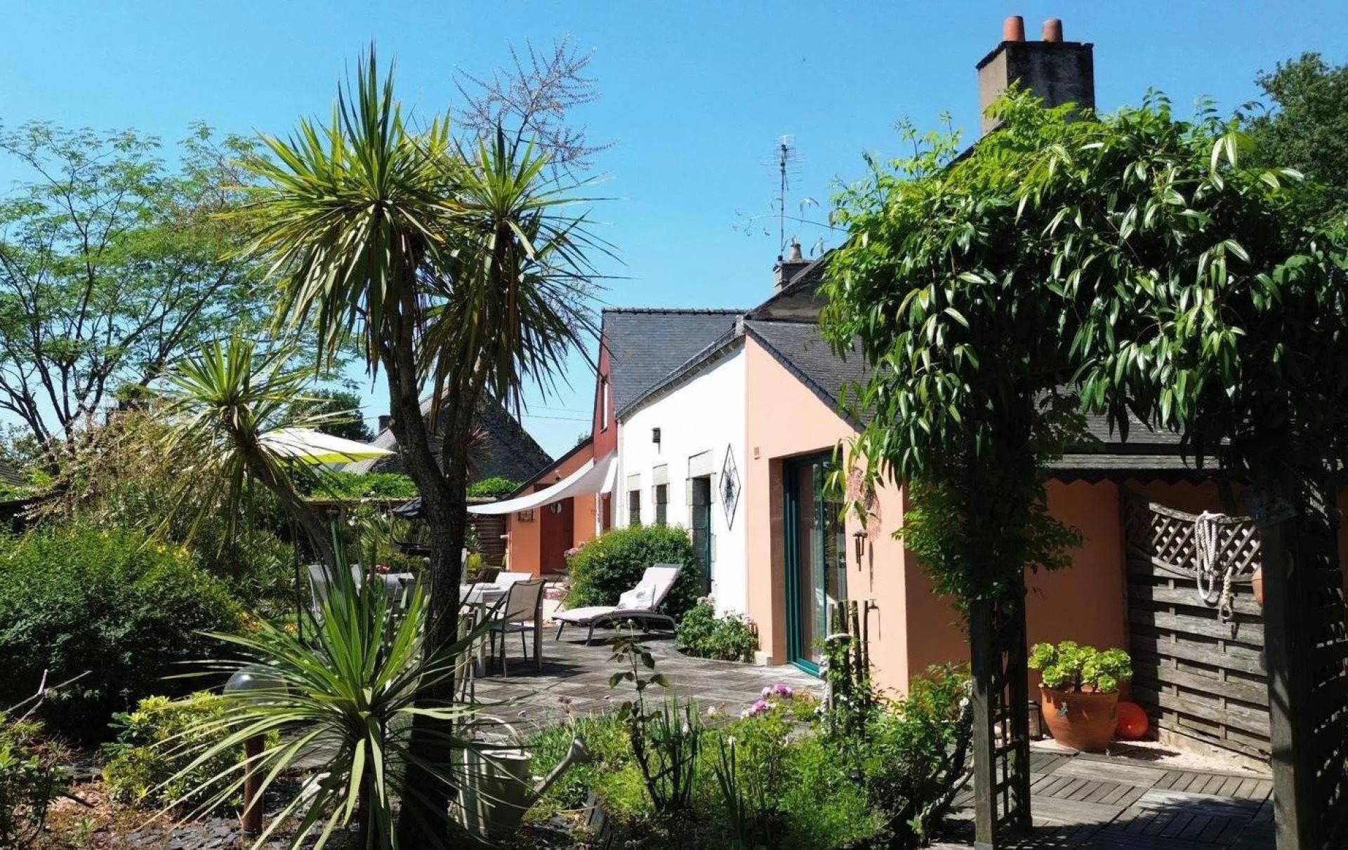 Maison à vendre, 150m², Ambon
