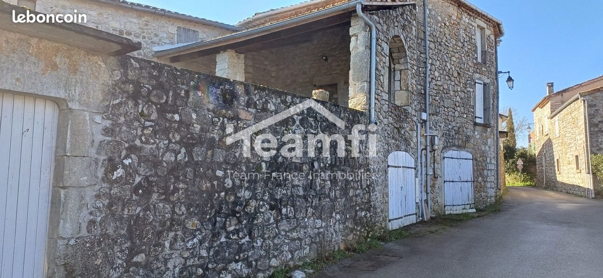 Maison à louer, 61m², Berrias-et-Casteljau