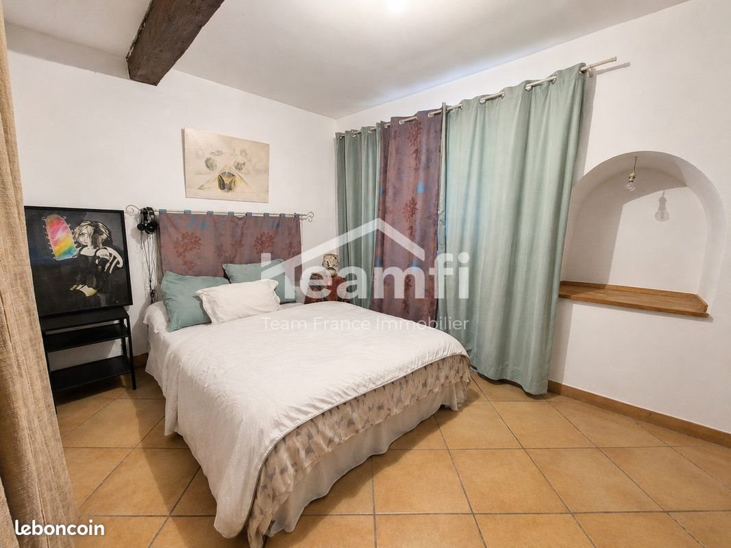 Maison à vendre, 265m², Courpière