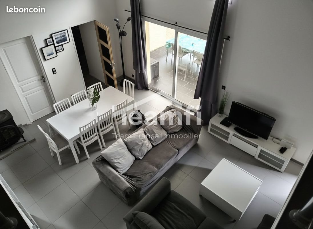 Maison à vendre, 200m², Beaumont-lès-Randan