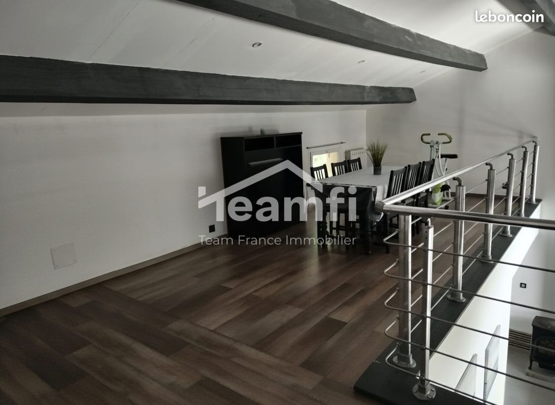 Maison à vendre, 200m², Beaumont-lès-Randan