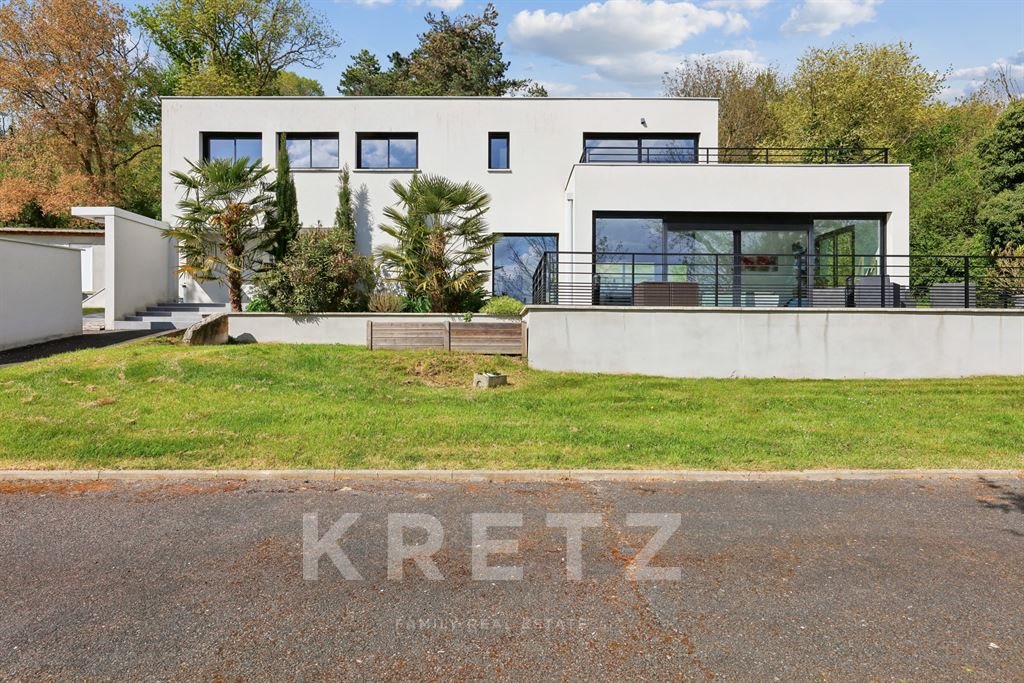 Maison à vendre, 231m², Brueil-en-Vexin