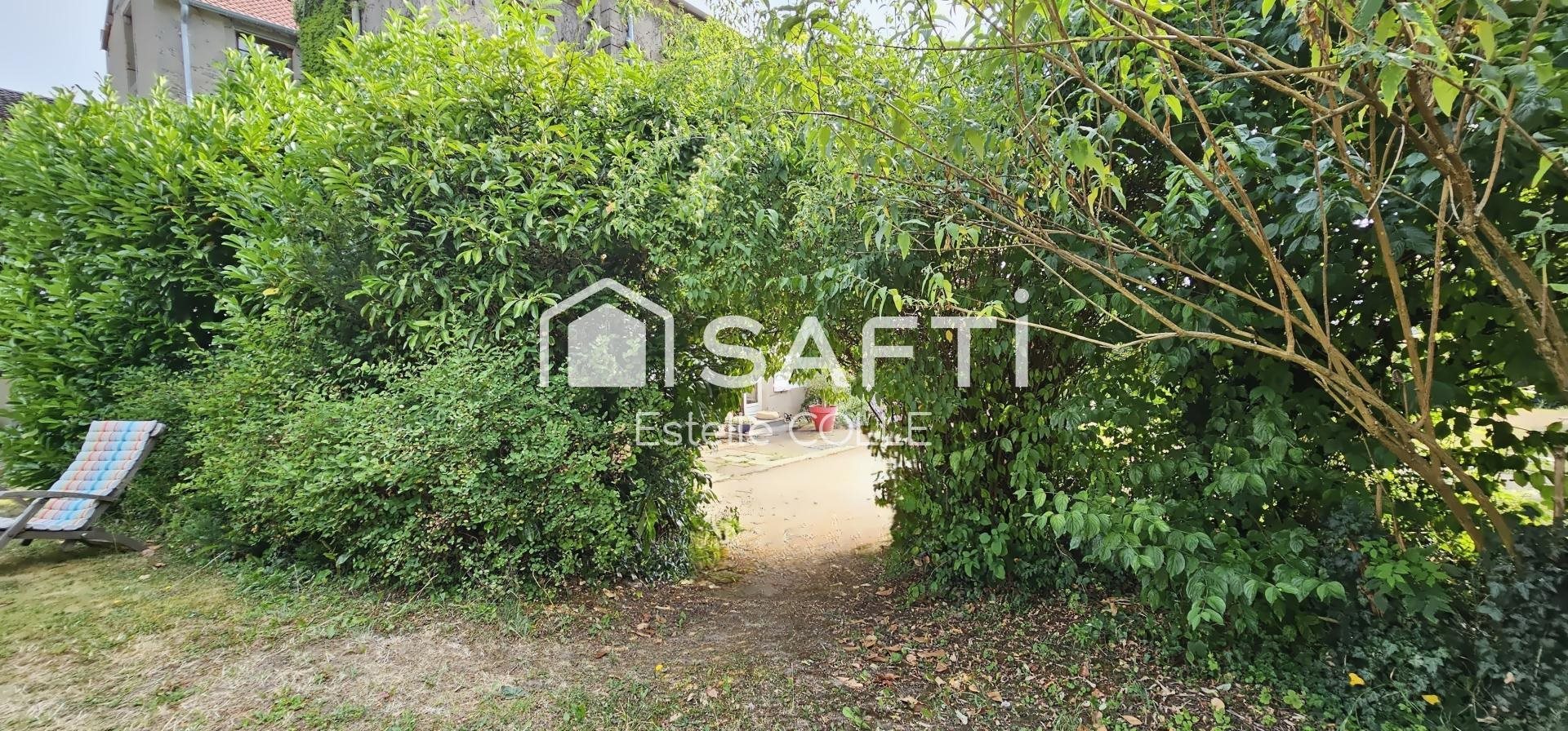 Maison à vendre, 430m², Mirecourt