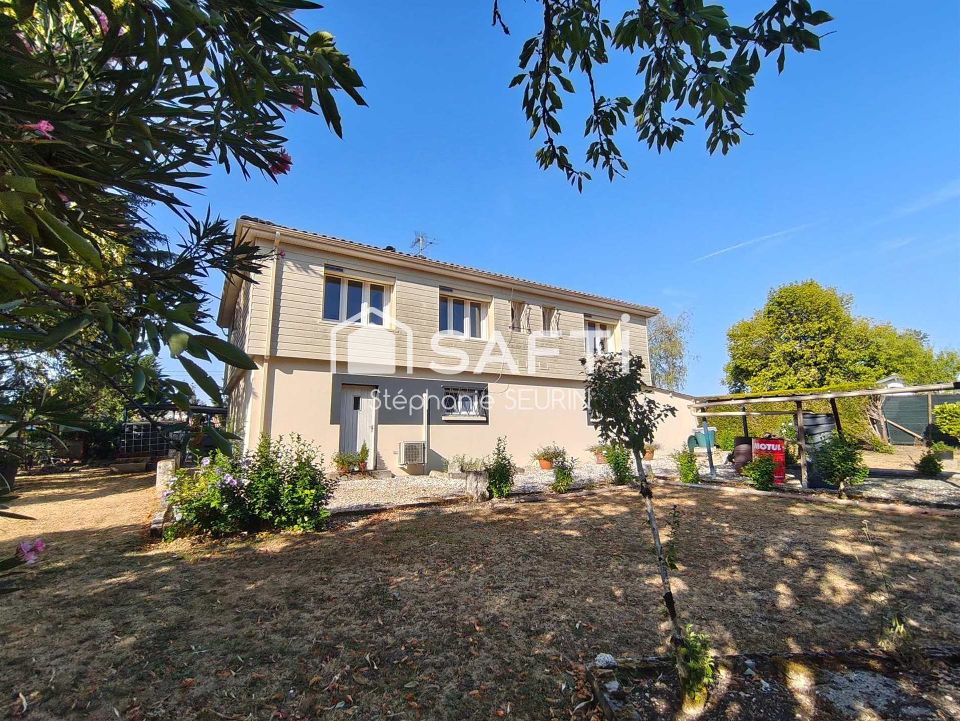 Maison à vendre, 183m², Montlieu-la-Garde