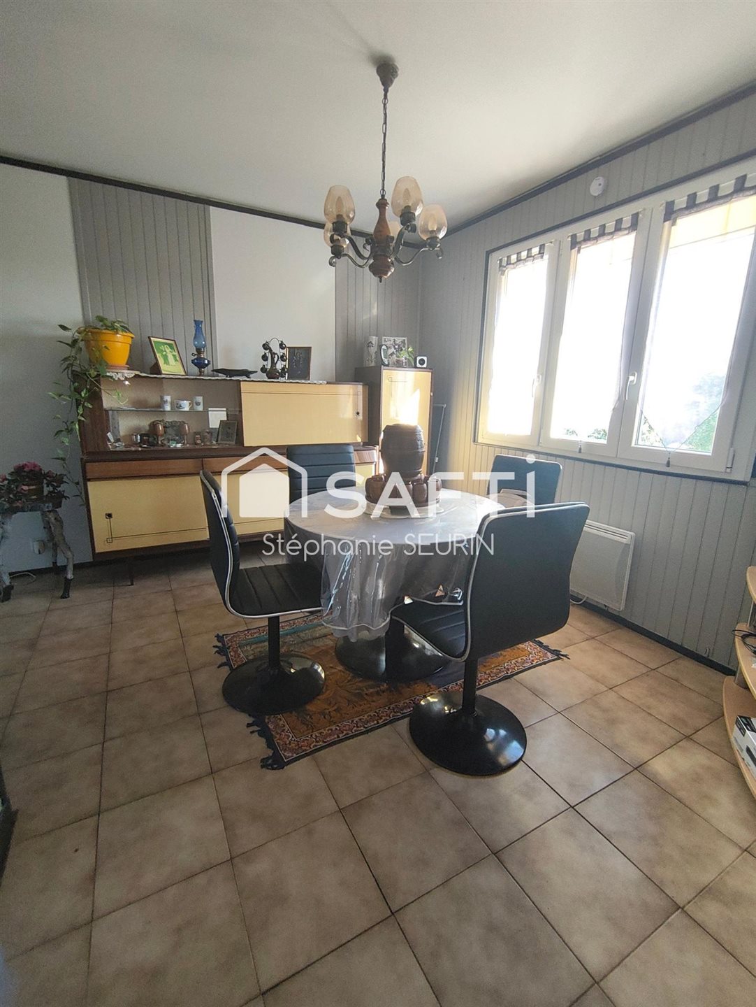 Maison à vendre, 183m², Montlieu-la-Garde
