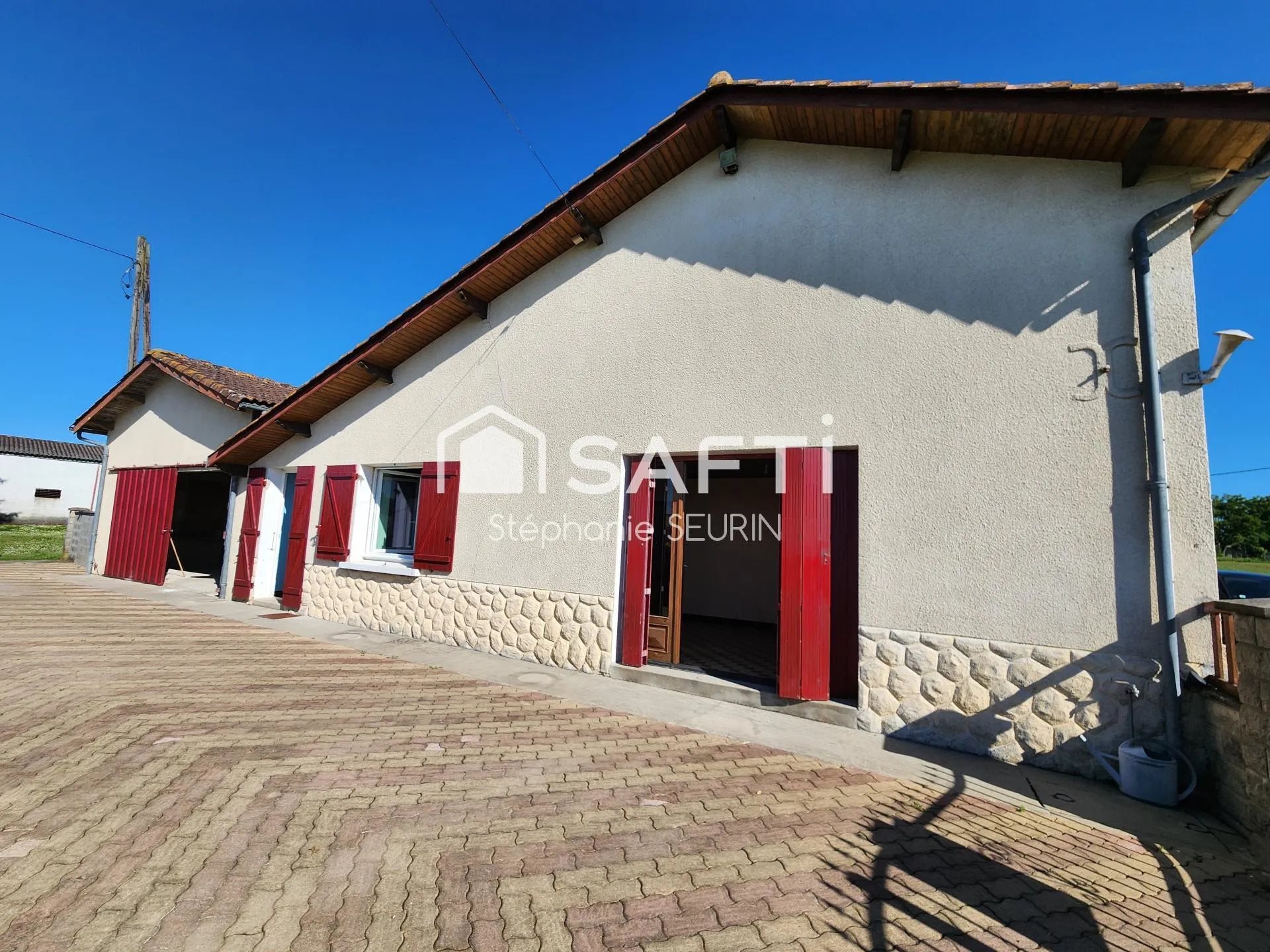 Maison à vendre, 103m², Montlieu-la-Garde