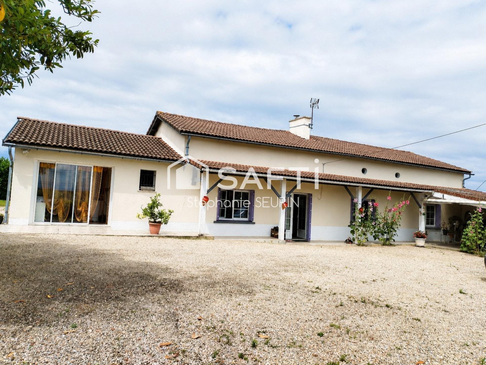 Maison à vendre, 138m², Neuvicq