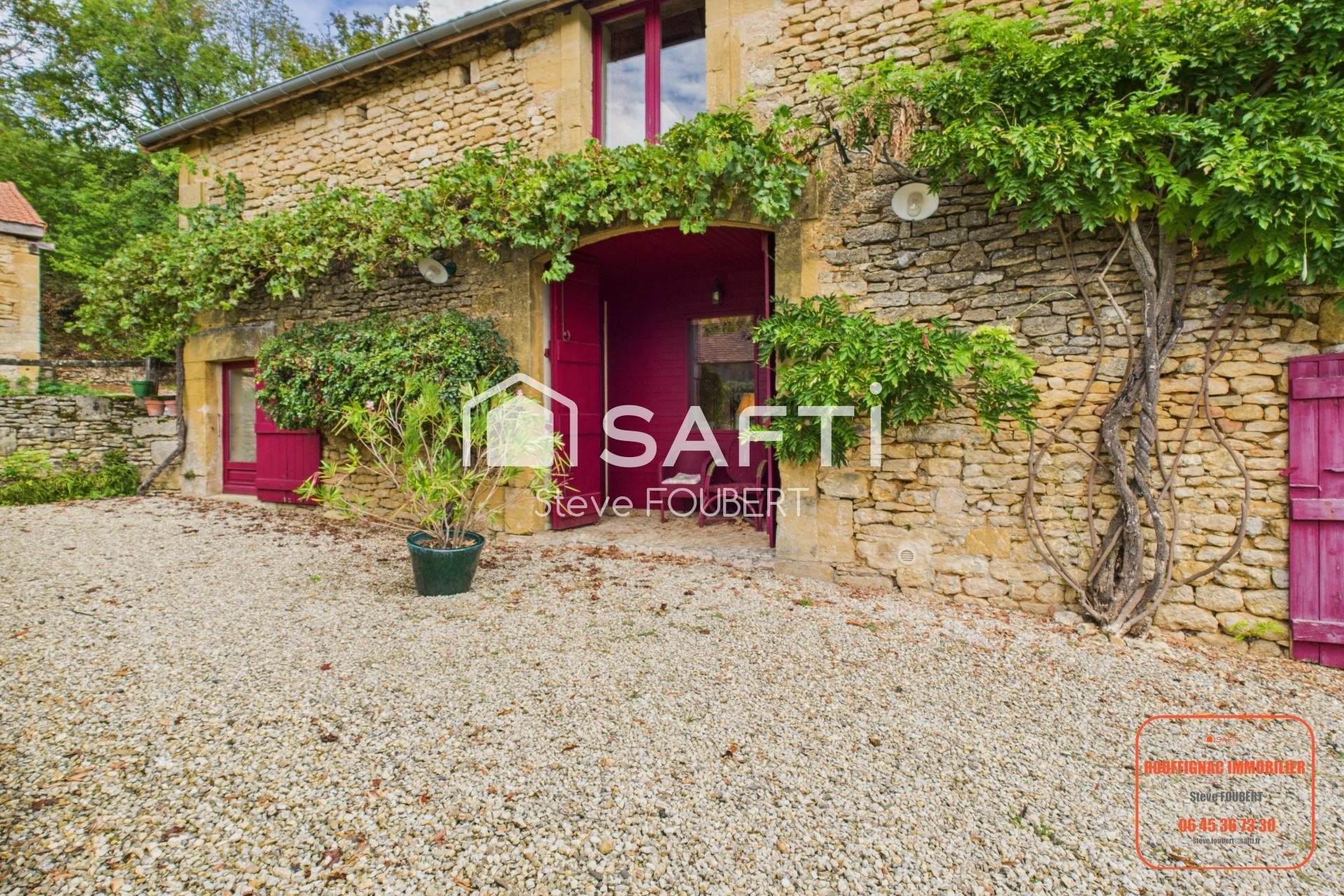 Maison à vendre, 135m², Saint-Léon-sur-Vézère