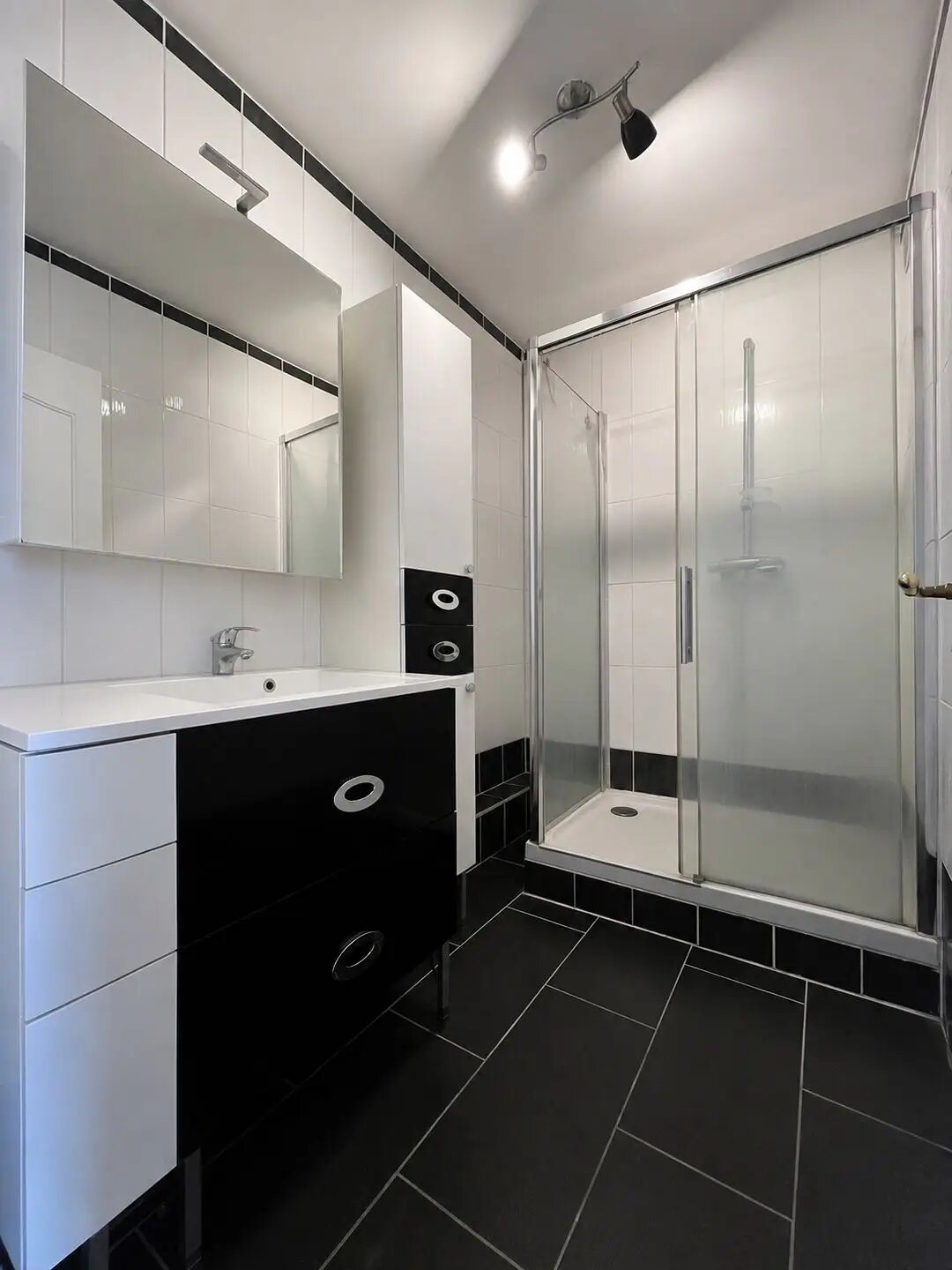 Appartement à louer, 81m², Pantin