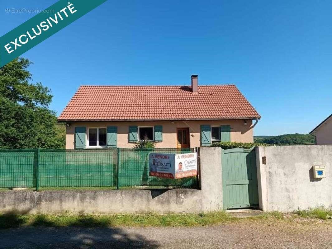 Maison à vendre, 85m², Saint-Romain-sous-Gourdon