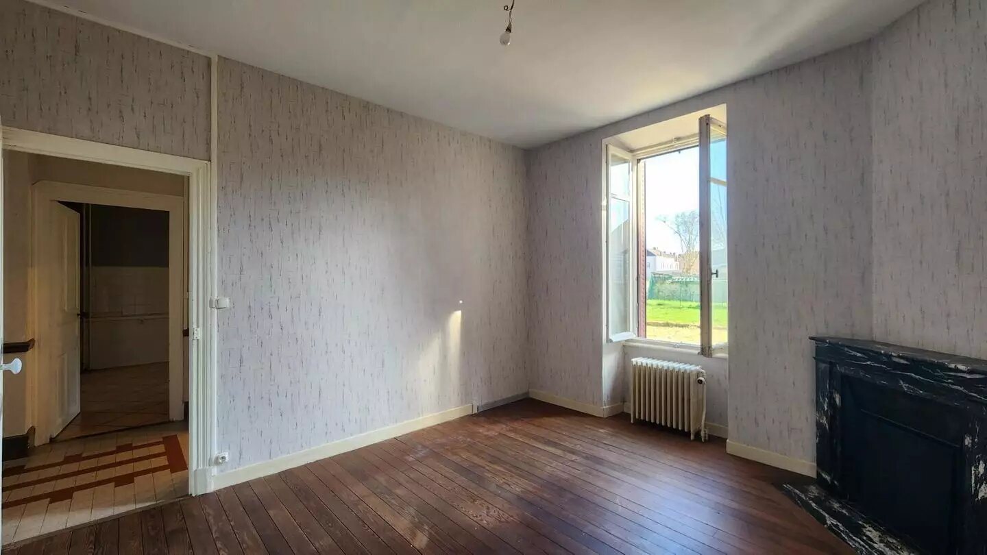 Maison à vendre, 139m², Montceau-les-Mines