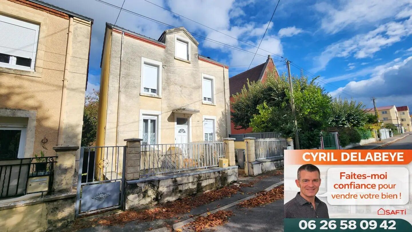 Maison à vendre, 117m², Montceau-les-Mines