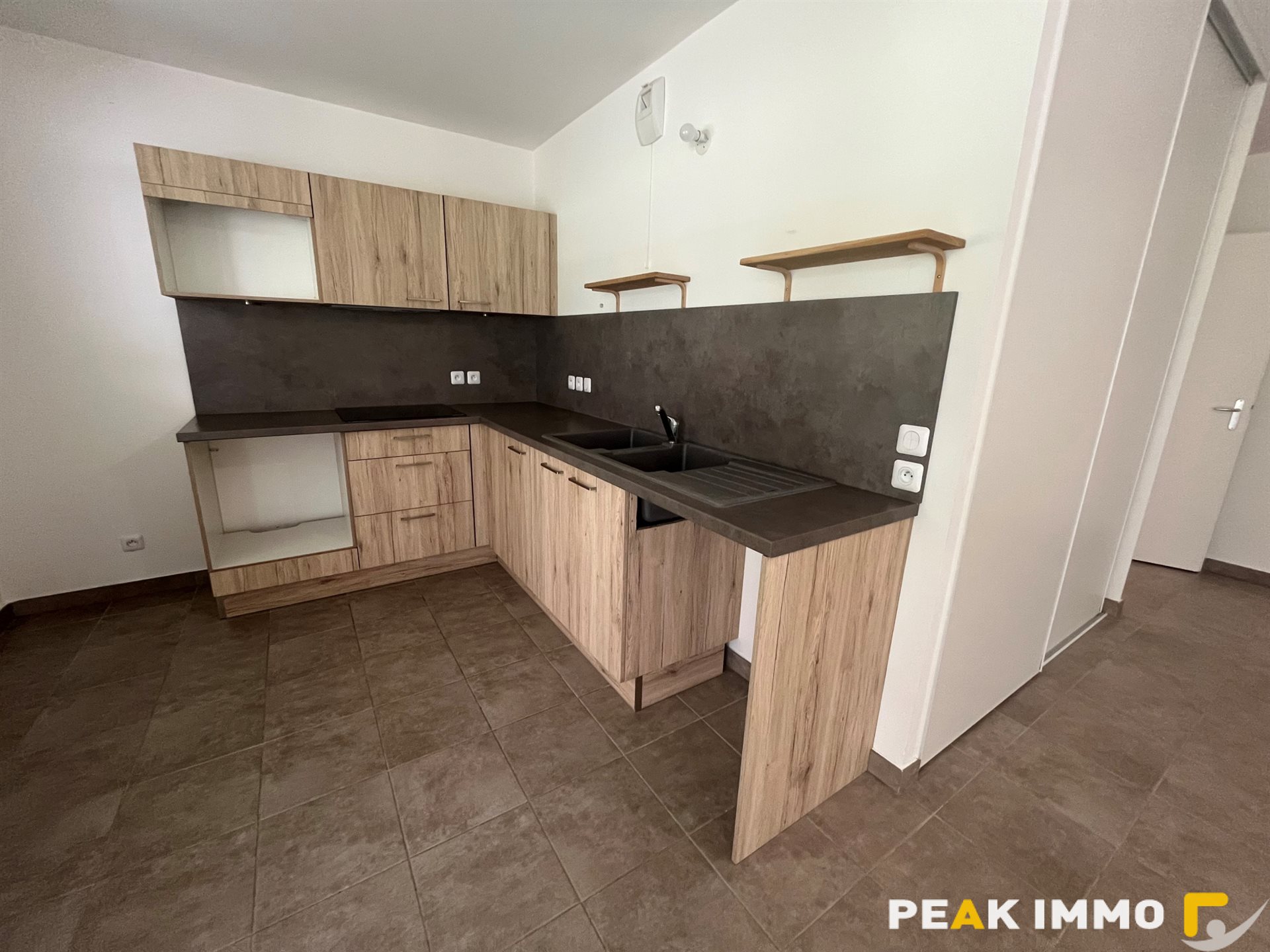 Appartement à louer, 68m², Cruseilles