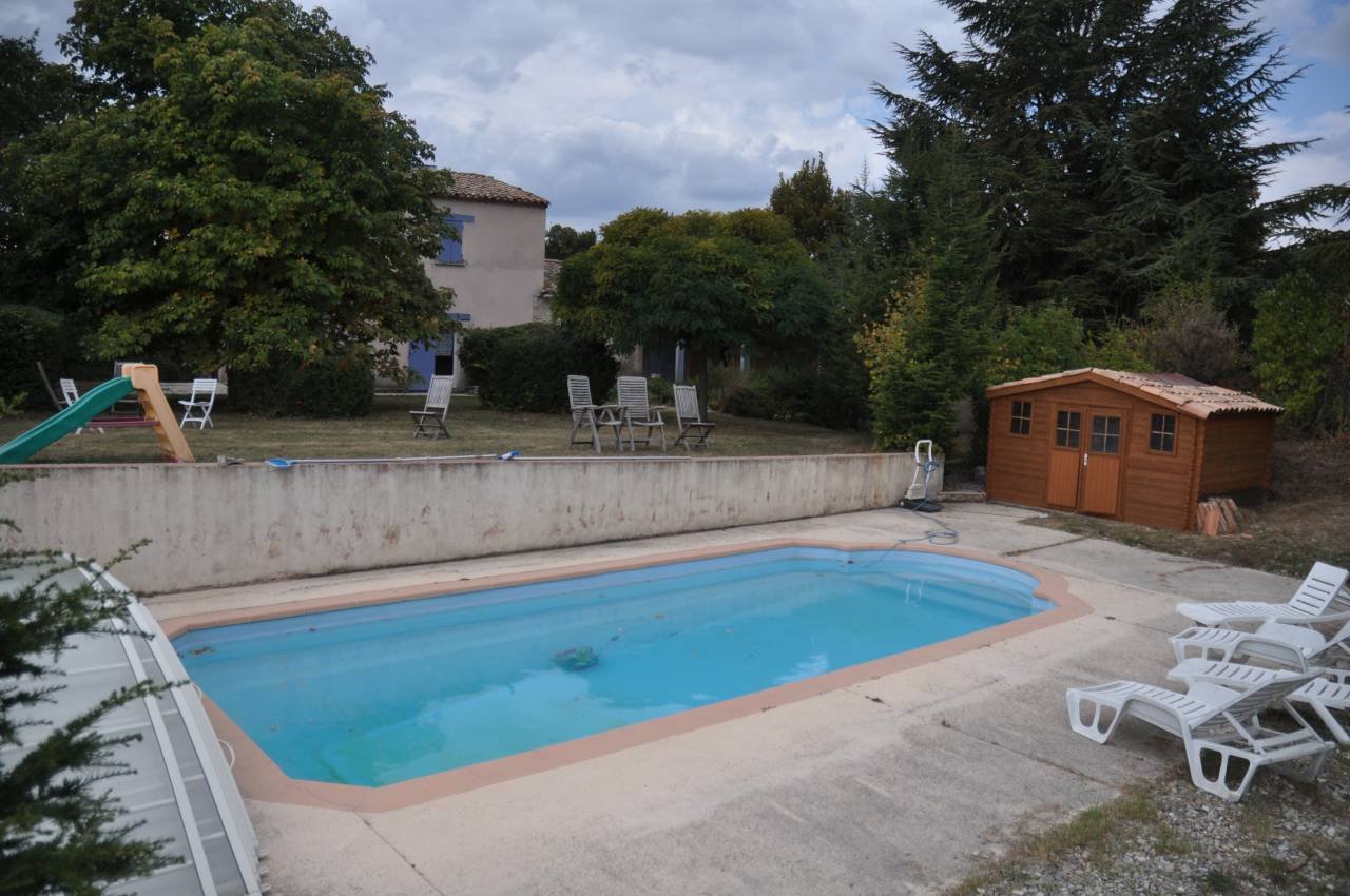Maison à vendre, 400m², Revest-du-Bion