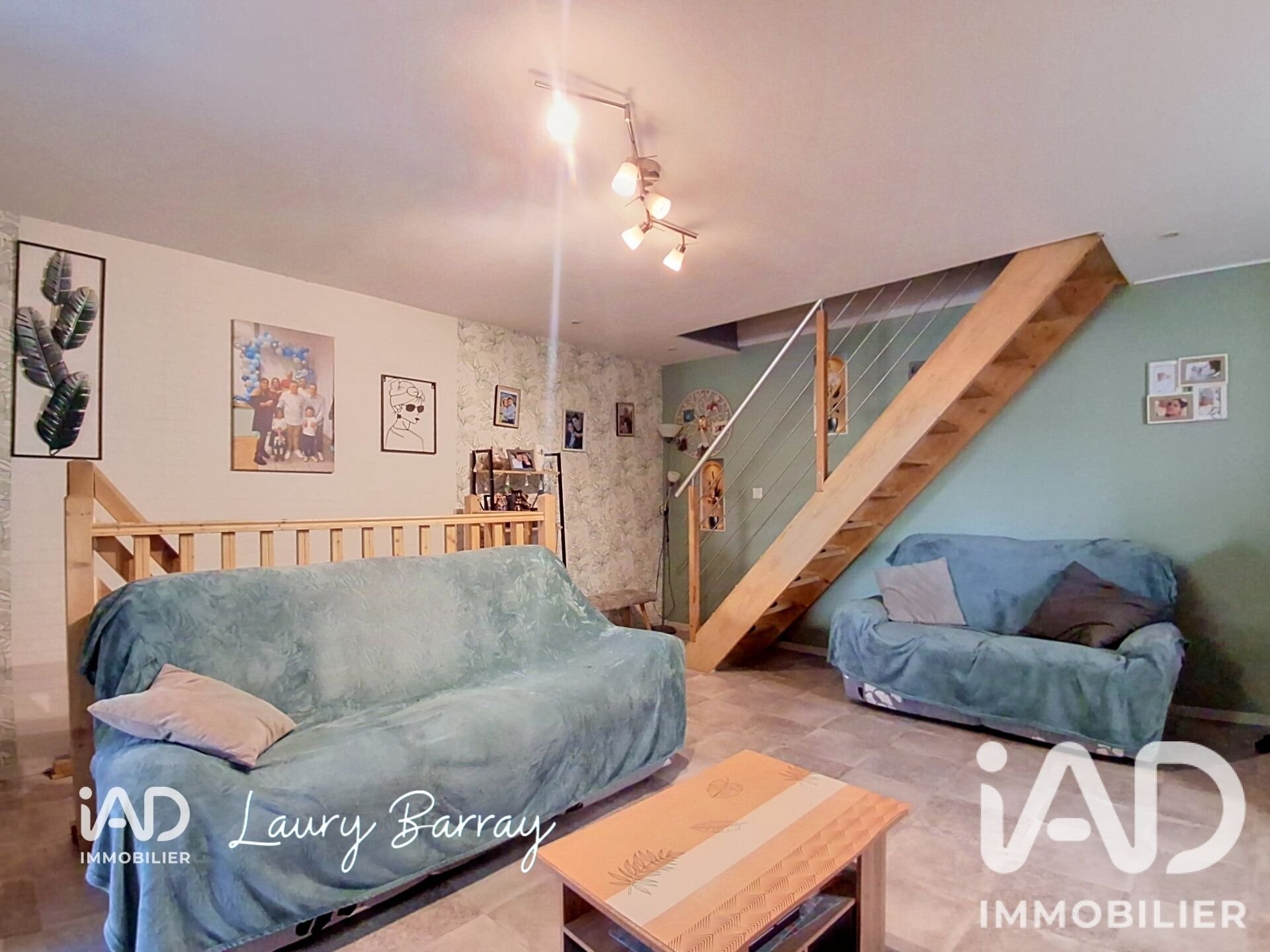 Maison à vendre, 118m², Bourg-Argental