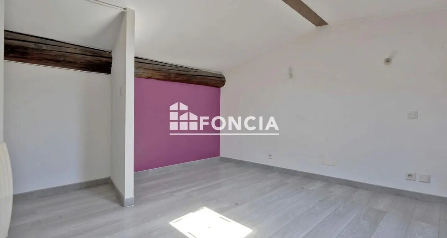 Appartement à vendre, 80m², Saint-Geniès-de-Malgoirès