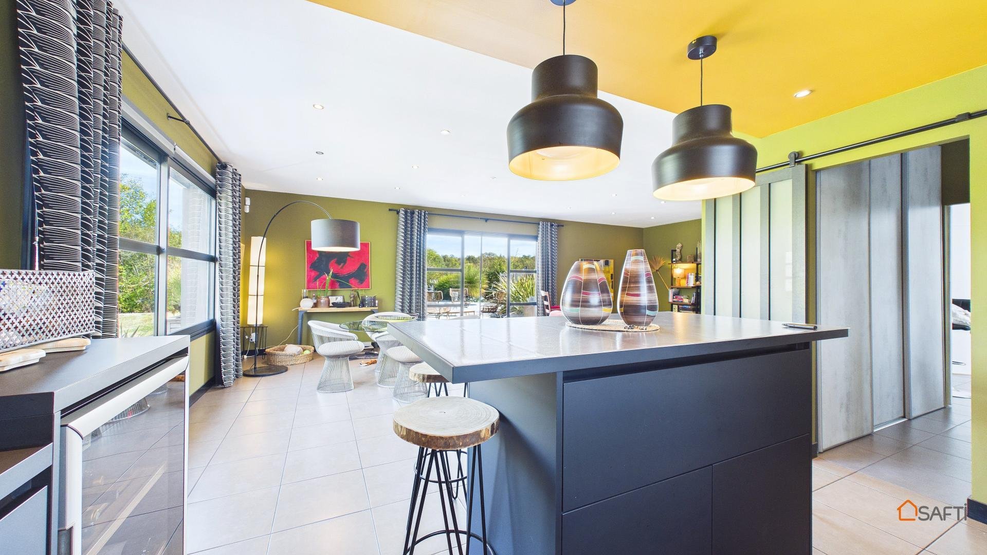 Maison à vendre, 197m², Ambarès-et-Lagrave