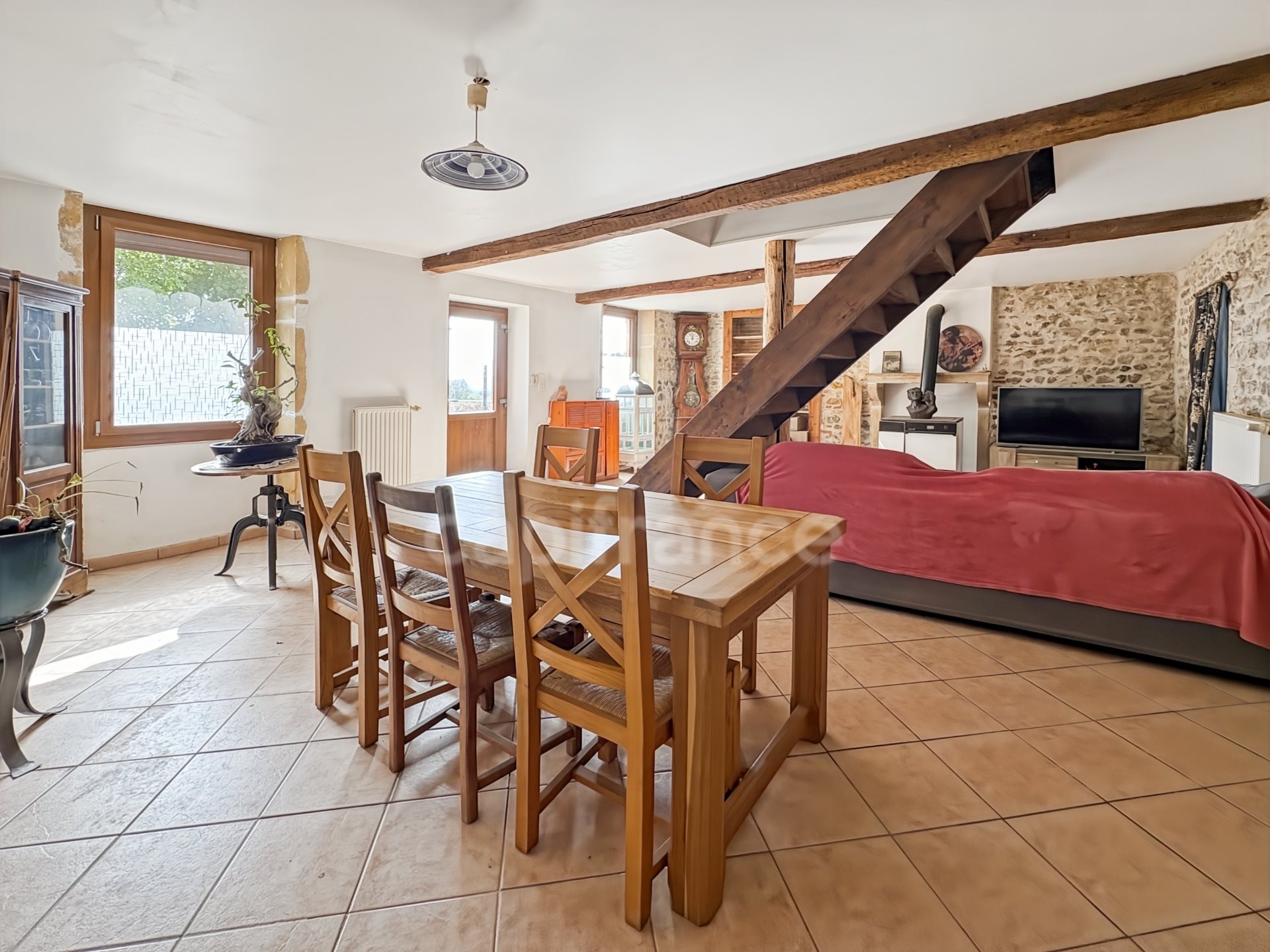 Maison à vendre, 156m², Fleury-la-Montagne