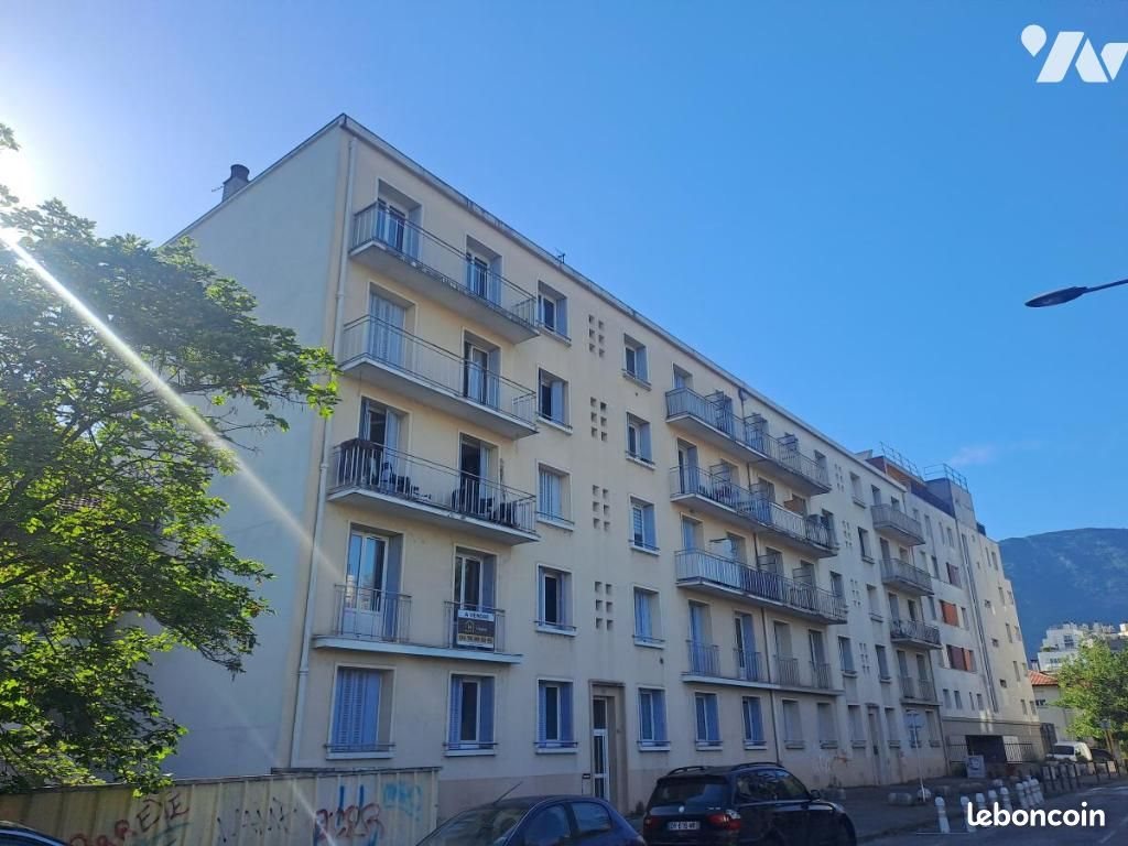 Appartement à vendre, 67m², Grenoble