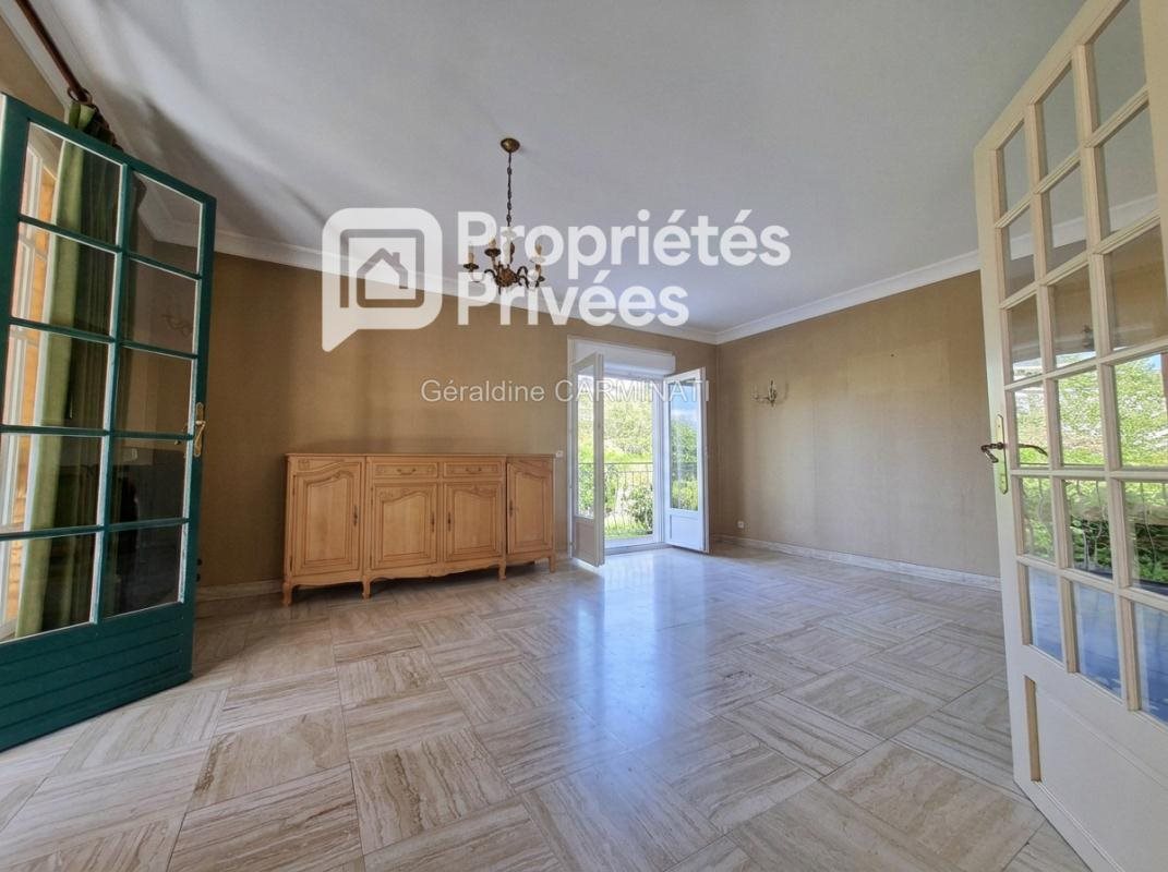 Maison à vendre, 201m², Saint-Cyr-sur-Loire