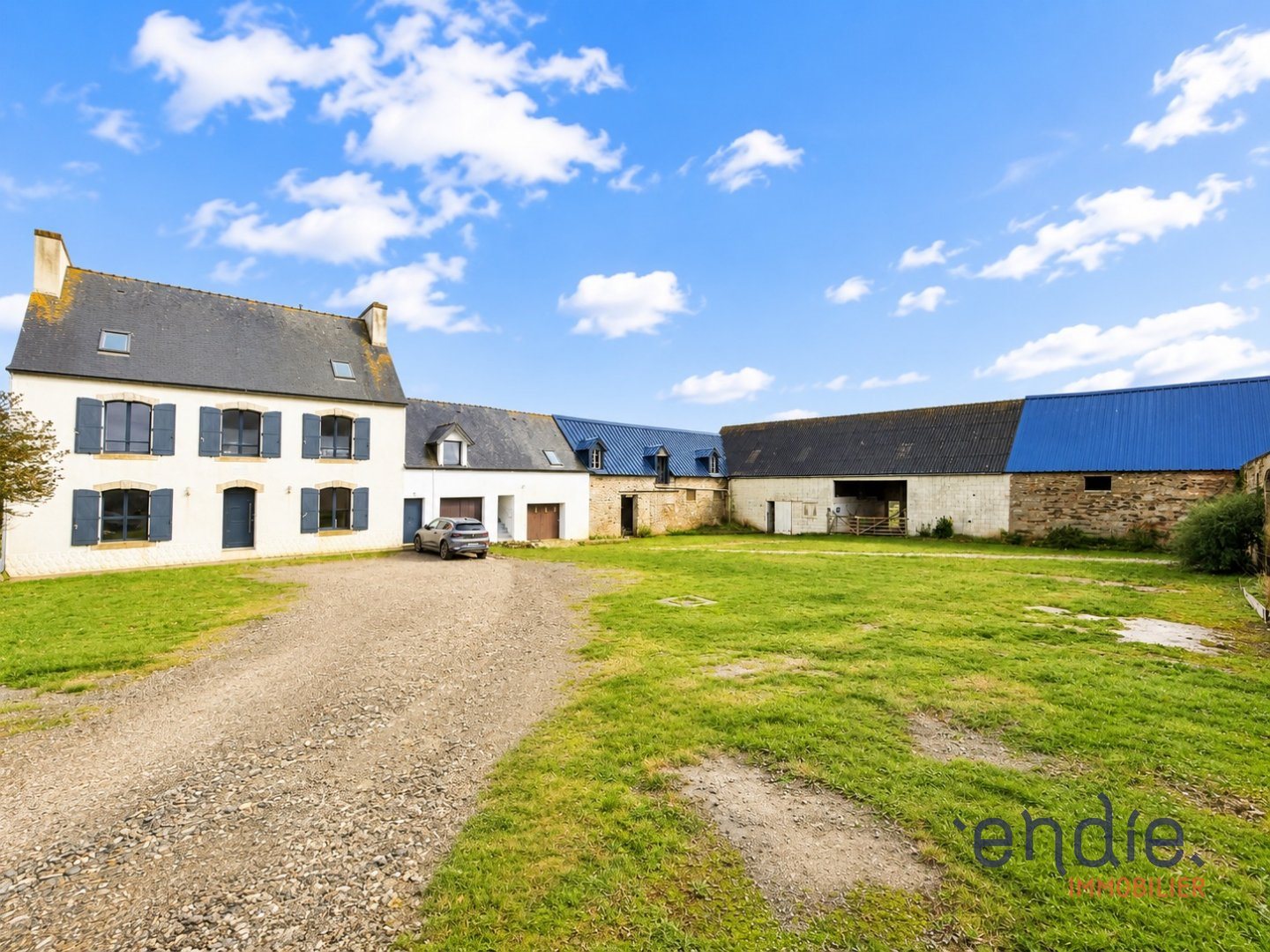 Maison à vendre, 195m², Plonévez-Porzay
