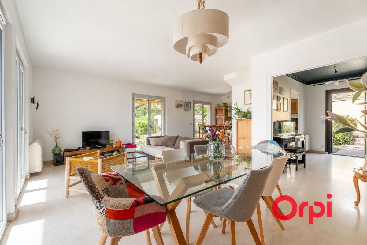 Maison à vendre, 185m², Lozanne
