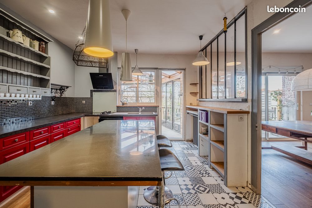 Maison à vendre, 187m², Saint-Just-Saint-Rambert